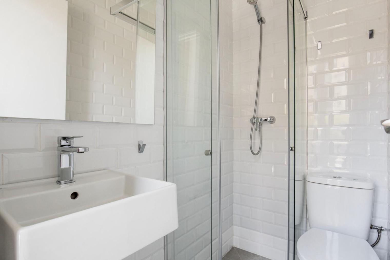 Appartement Blueground Sagrada Familia Stylish Furniture Bcn-138