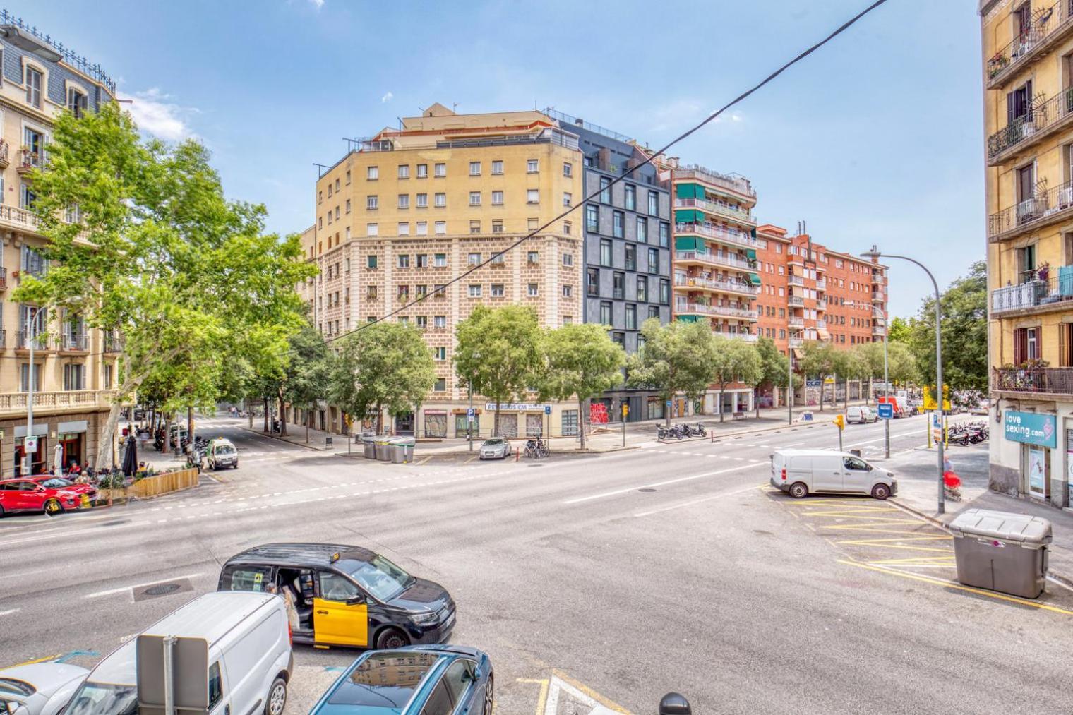 Apartment Blueground Sagrada Familia Stylish Furniture Bcn-138 Barcelona